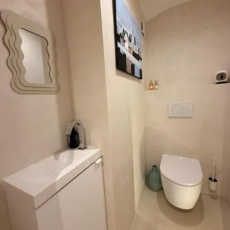 Villa Vue Avec Piscine, Centre à Pieds